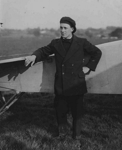 harry hawker 0906-0039